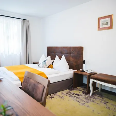 Zirbelstube Hotel 3*